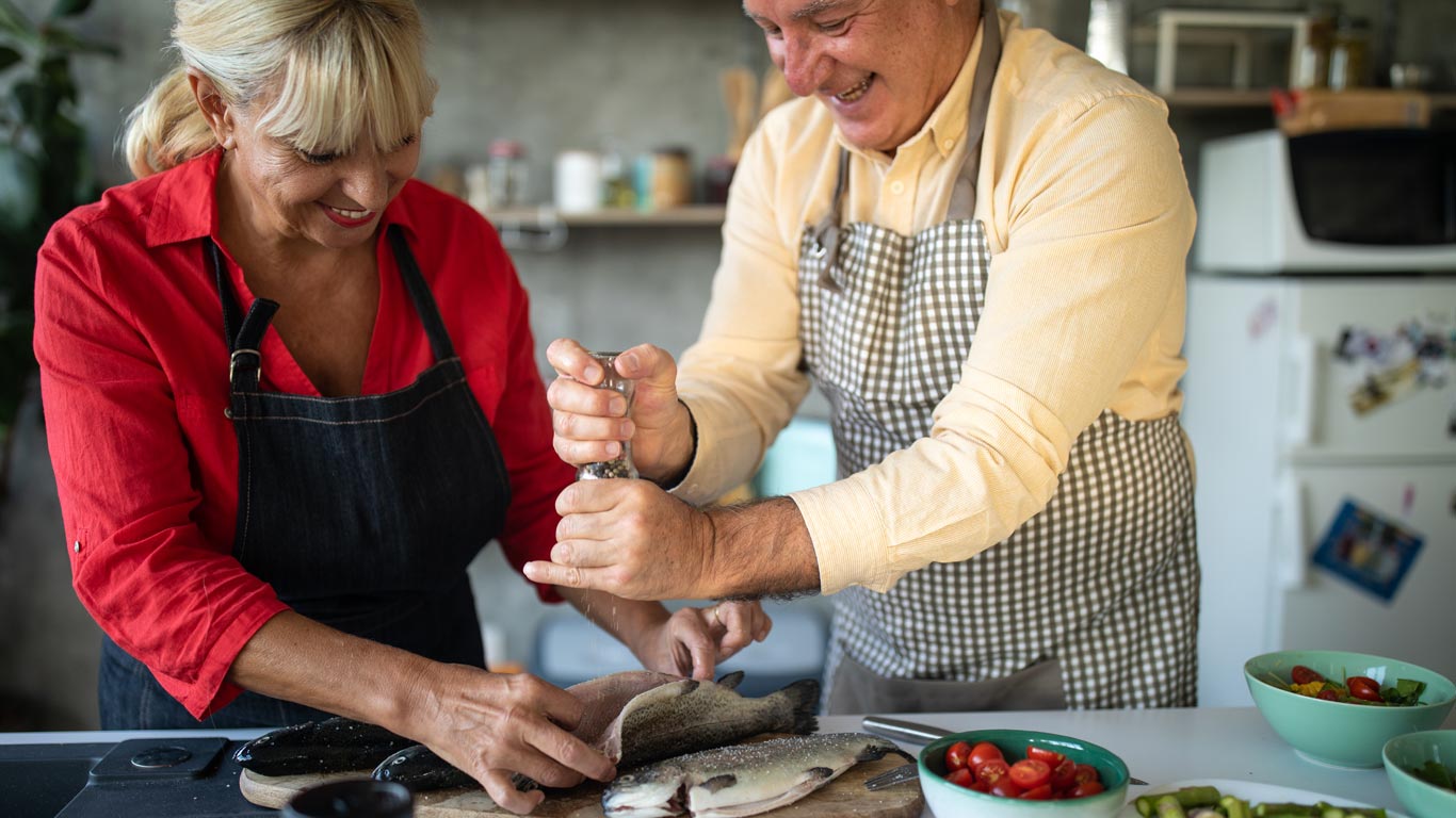 Adopta la dieta mediterránea y controla los factores de riesgo cardiovascular